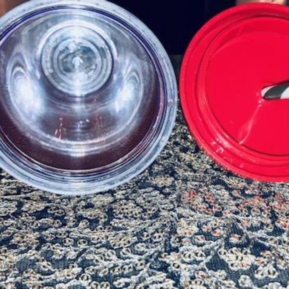 Starbucks 2016 Holiday 16oz Red Glitter Cup with Green and White Straw EUC!!! - Picture 7 of 8